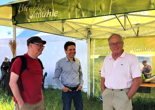 Thomas Kaiser, Instituts für Energie und Umwelttechnik, München; Holger Loritz, Netzwerk Blühende Landschaft, Rosenfeld und Patric Bies, Bliesgau-Ölmühle